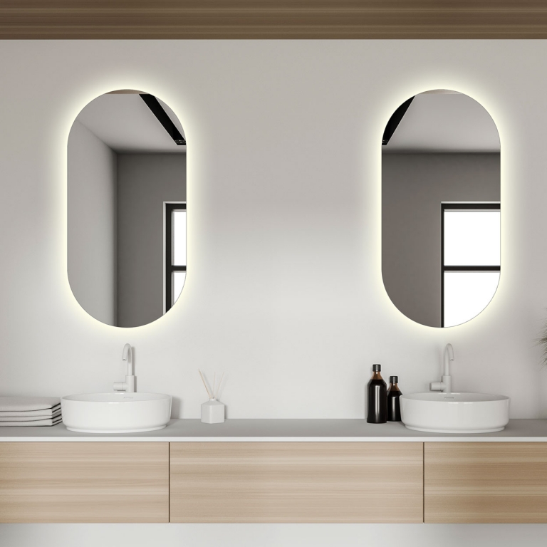LED valgusega ovaalne peegel Ellie (50x100cm)