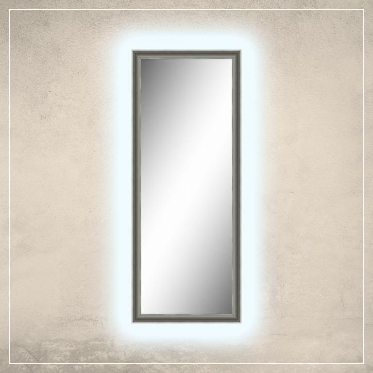 LED taustavalgusega peegel Leo hõbedase raamiga