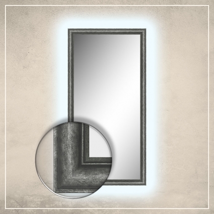 LED taustavalgusega peegel Susan hõbedase raamiga